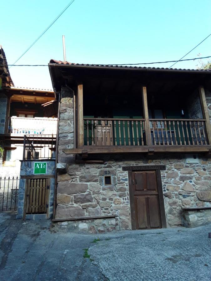 Casa Matilde Apartman Proaza Kültér fotó